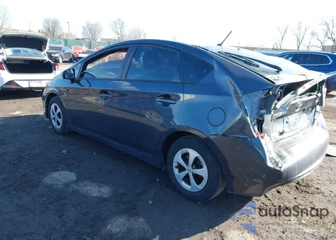 2014 Toyota Prius Two из США, поврежденный, VIN JTDKN3DU7E1796675